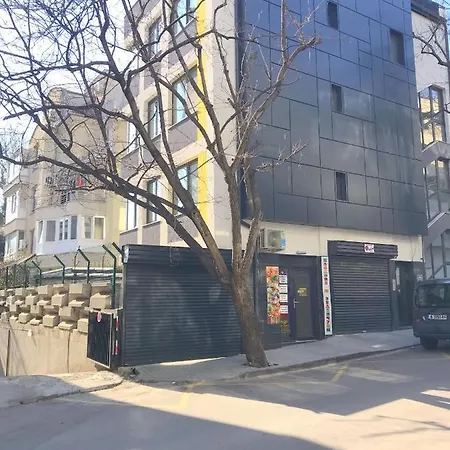 синьо бижу Bijou Blue - топ център Apartment