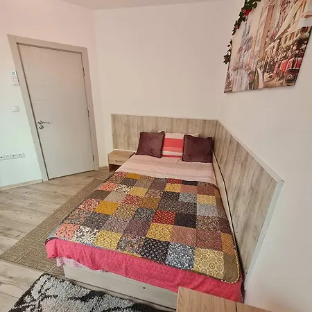 Apartment синьо бижу Bijou Blue - топ център Varna